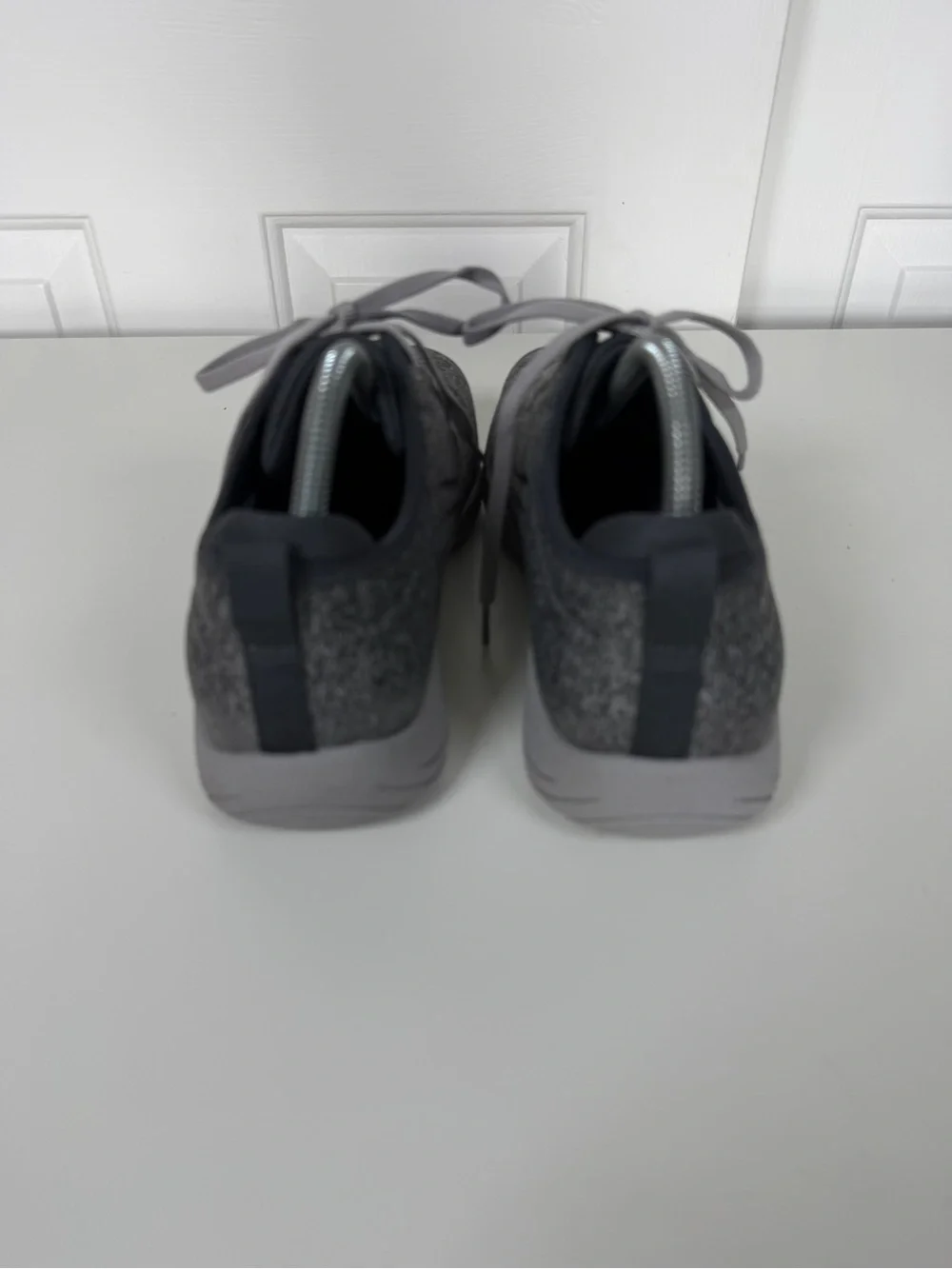 Alegria Women's Liber8 Sneakers in Static Grey Women’s Size 39.5